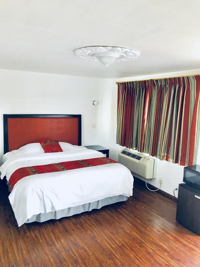 Norwalk Inn & Suites Kültér fotó