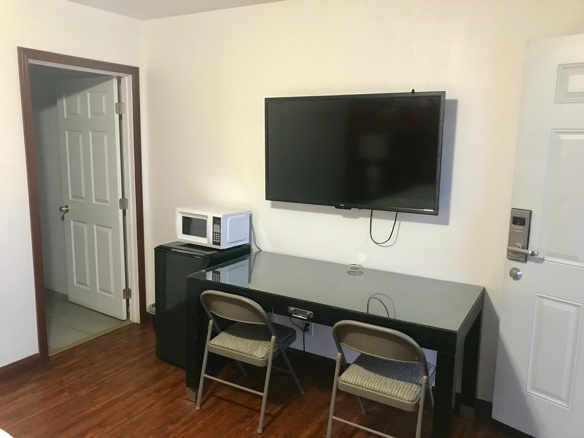 Norwalk Inn & Suites Kültér fotó