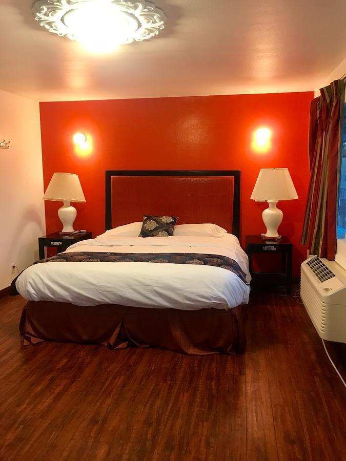 Norwalk Inn & Suites Kültér fotó